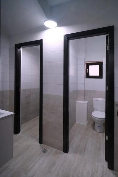 Spațiu comercial, de 120 mp, în Eremia