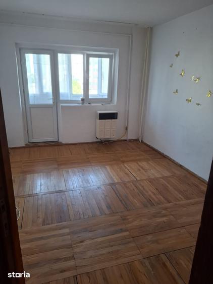 Apartament cu 2 camere decomandat în Unirii Sud