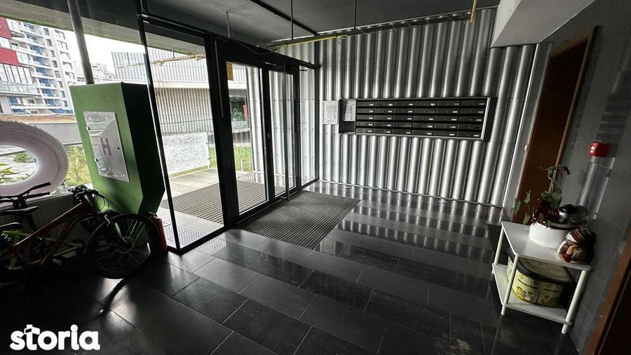 Apartament cu 5 camere în Faleza Nord