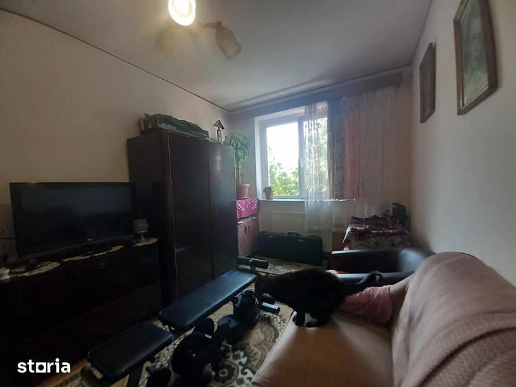 Apartament cu 2 camere decomandat în Traian