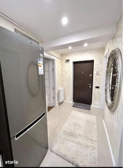 Apartament cu 2 camere decomandate , etaj intermediar - 3