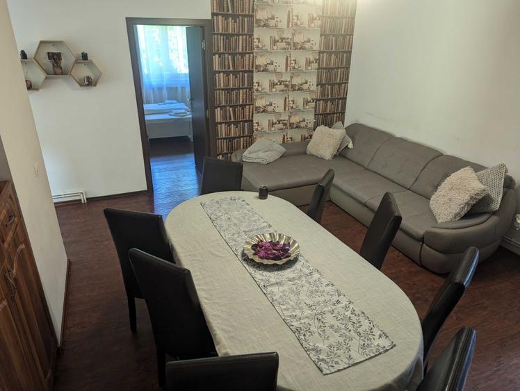 Casă cu 3 camere în Văliug
