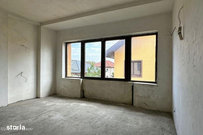 Casă cu 4 camere în Tamași