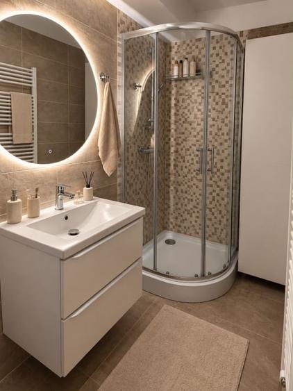 Apartament cu 3 camere decomandat, mobilat în Brazda lui Novac