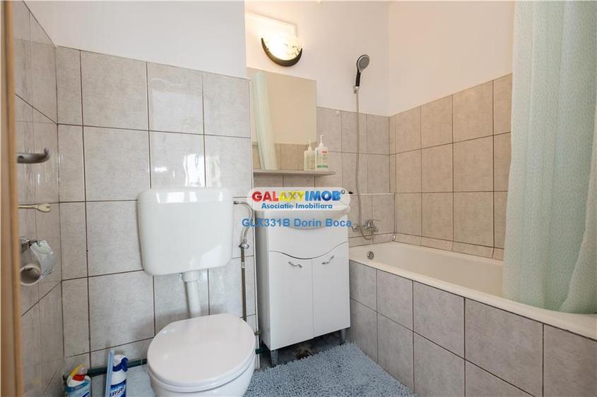Apartament cu 2 camere decomandat, mobilat în Titan