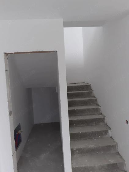 Casă cu 4 camere cu Teren 200 Mp în Cumpăna