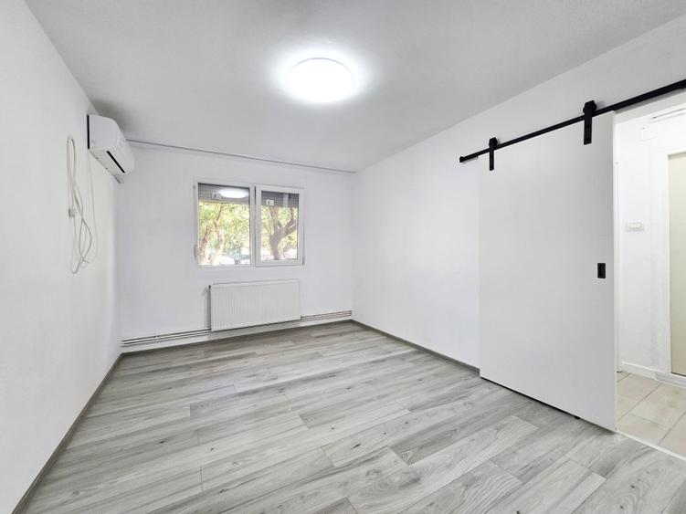 Apartament cu 2 camere semidecomandat în Aurel Vlaicu