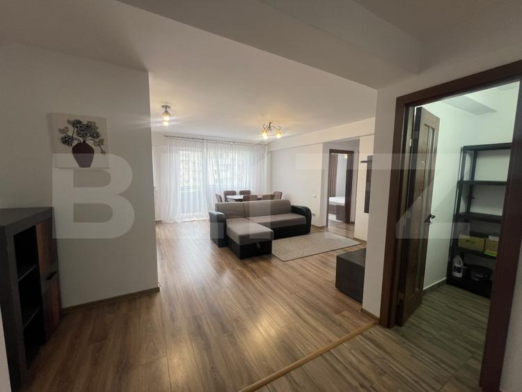 Apartament cu 3 camere semidecomandat, mobilat în Florești
