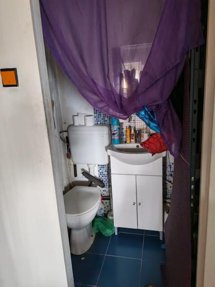 Apartament cu 3 camere semidecomandat în Exterior Vest