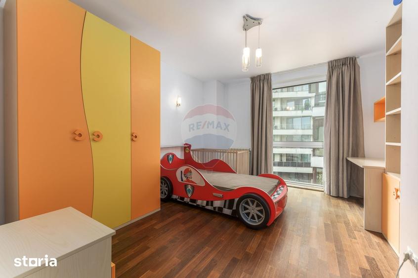 Apartament cu 4 camere în Herăstrău