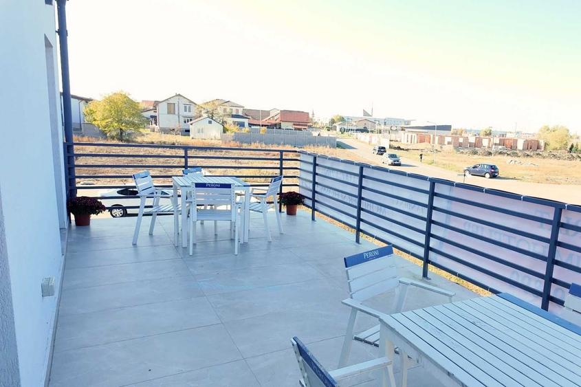 Apartament cu 3 camere decomandat în Vladimirescu