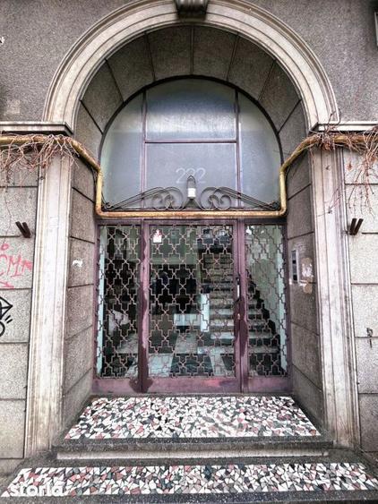 Apartament cu 3 camere, mobilat în Dacia