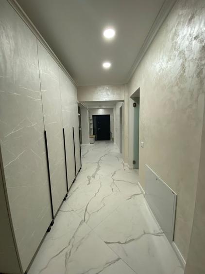 Apartament cu 4 camere decomandat, mobilat în Exterior Est