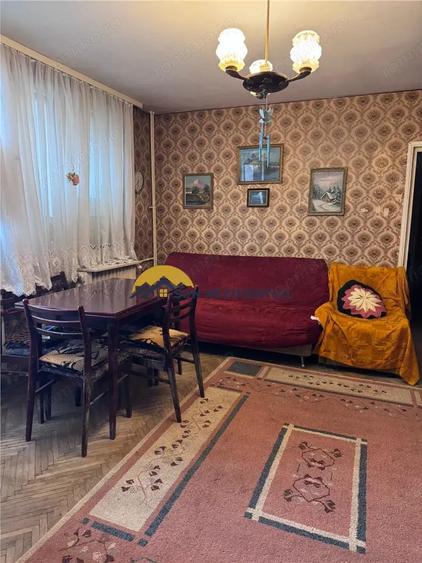 Apartament cu 3 camere în Obor