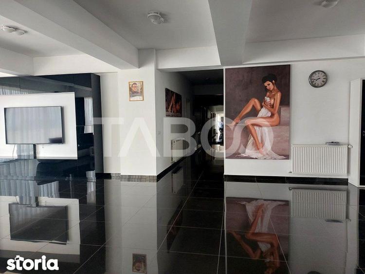 Apartament cu 3 camere decomandat în Vasile Aaron