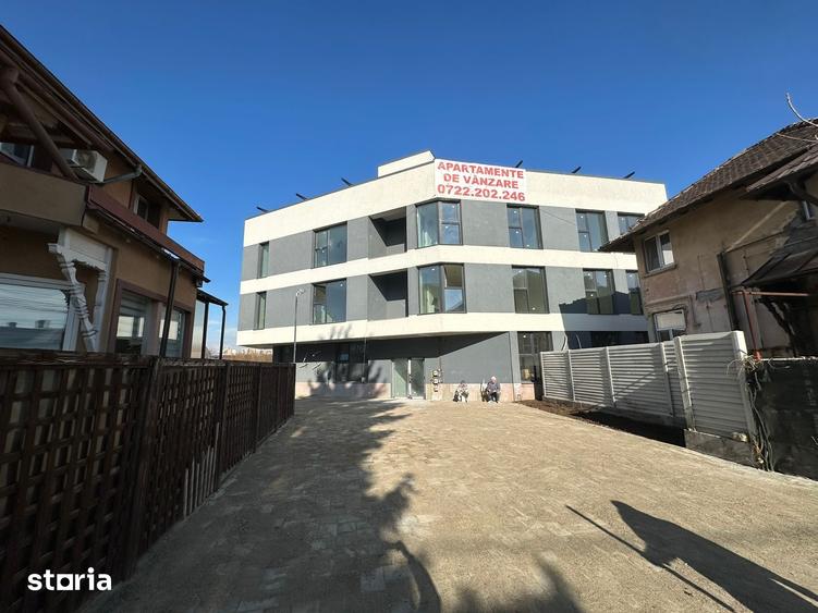 Apartament cu 2 camere în Mihai Bravu