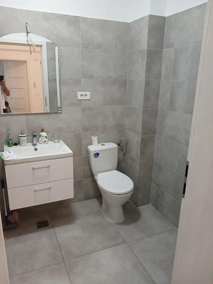 Apartament cu 2 camere decomandat în Progresul