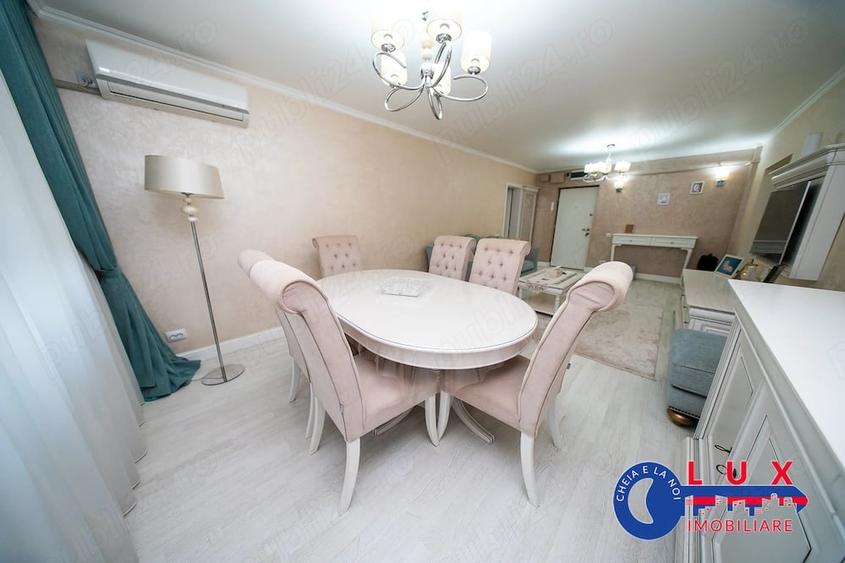 Apartament cu 3 camere decomandat în Ultracentral