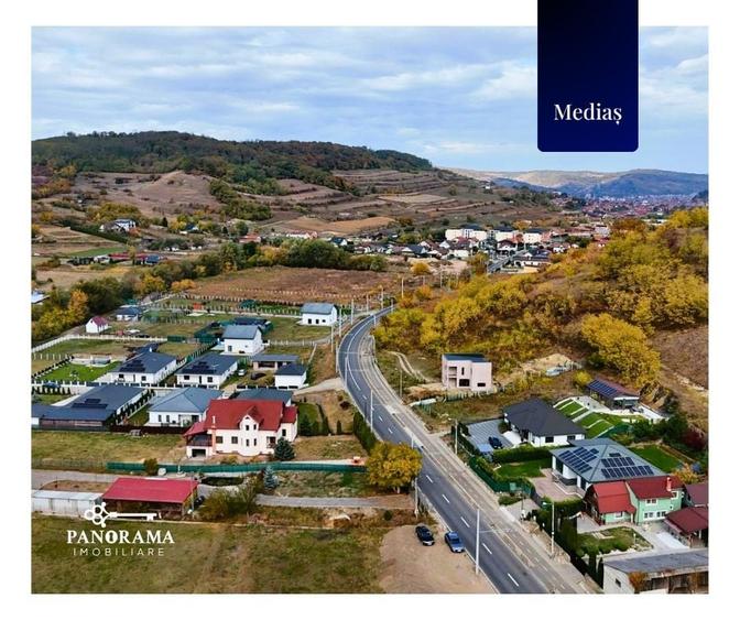 Casă individuală cu 3 camere cu Canalizare în Sud