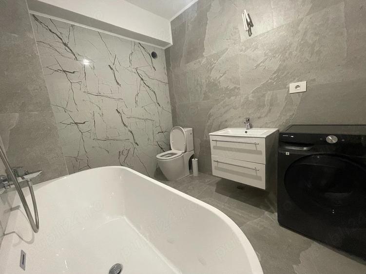 Apartament cu 2 camere decomandat, mobilat în Sud