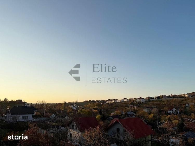 Casă cu 5 camere cu Teren 425 Mp în Iorga