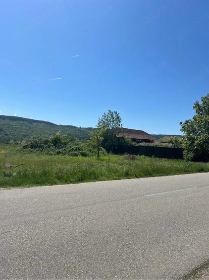 Teren de 4760 mp, în Șerbăneasa