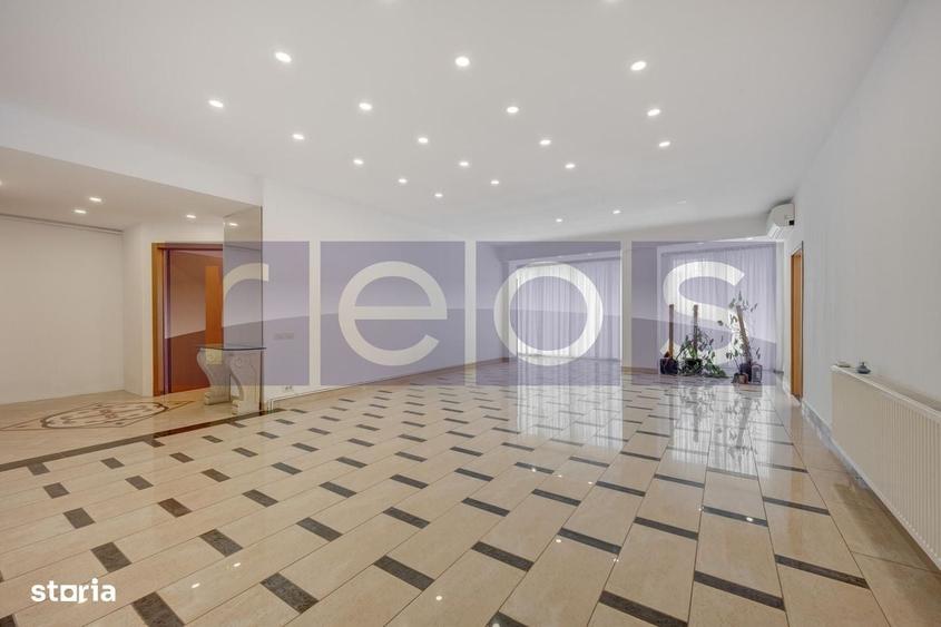 Apartament cu 4 camere în Central