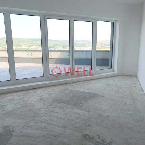 PENTHOUSE SEMIFINISAT DE VÂNZARE - 4