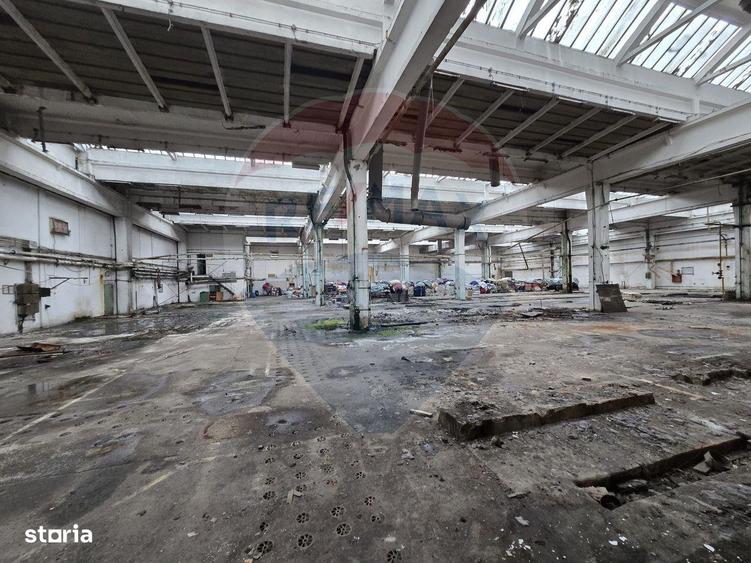 Spațiu comercial, de 600 mp, în Găvana