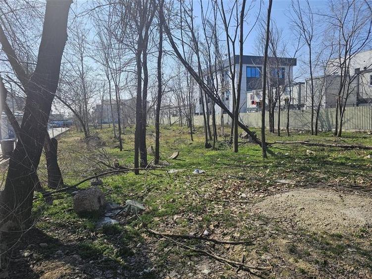 Teren Construcții intravilan de 3348 mp, în Theodor Pallady