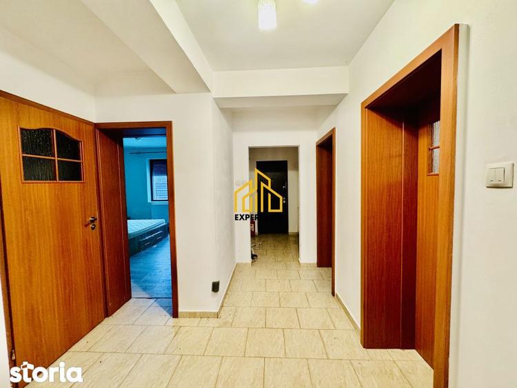 CASA DOMNESTI CENTRAL/ 6 CAMERE/CENTRAL - 8