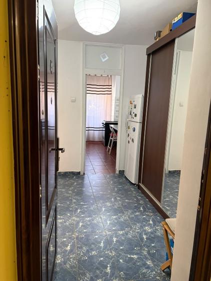 Garsonieră decomandată în 13 Septembrie