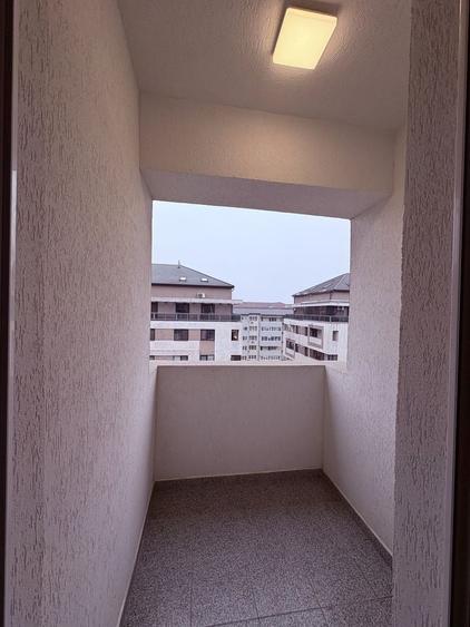 Inchiriez garsoniera moderna Colosseum Residence - 6