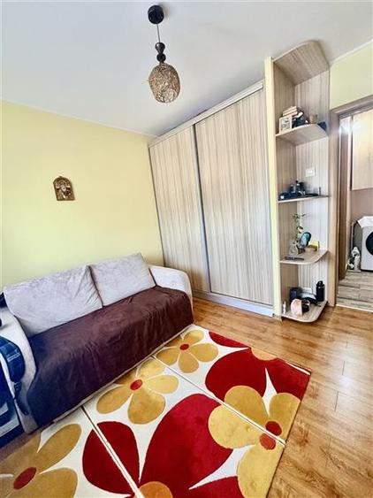 Apartament cu 2 camere decomandat, mobilat în CET