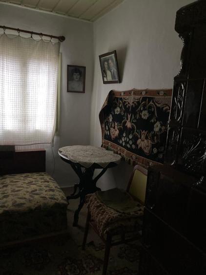 Casă cu 4 camere în Zărnești