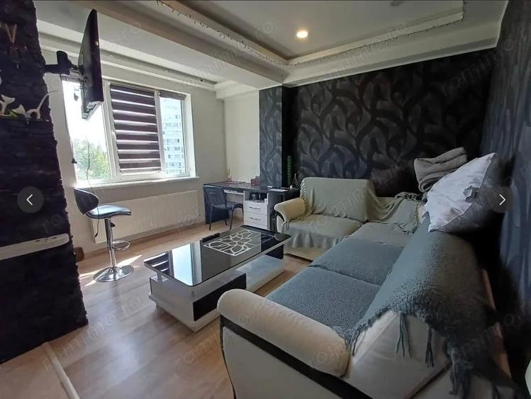 Apartament cu 2 camere decomandat în Moșilor