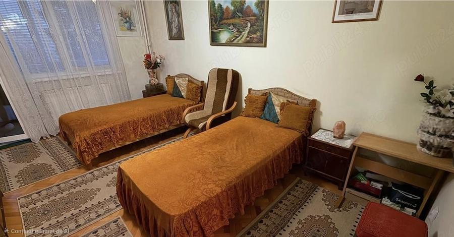 Apartament cu 2 camere decomandat în Central