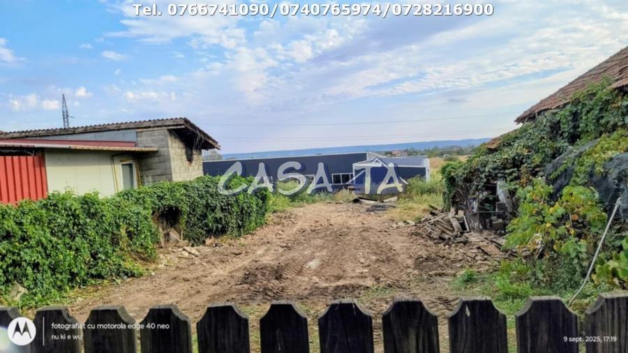 Teren Construcții intravilan de 1905 mp, în Est