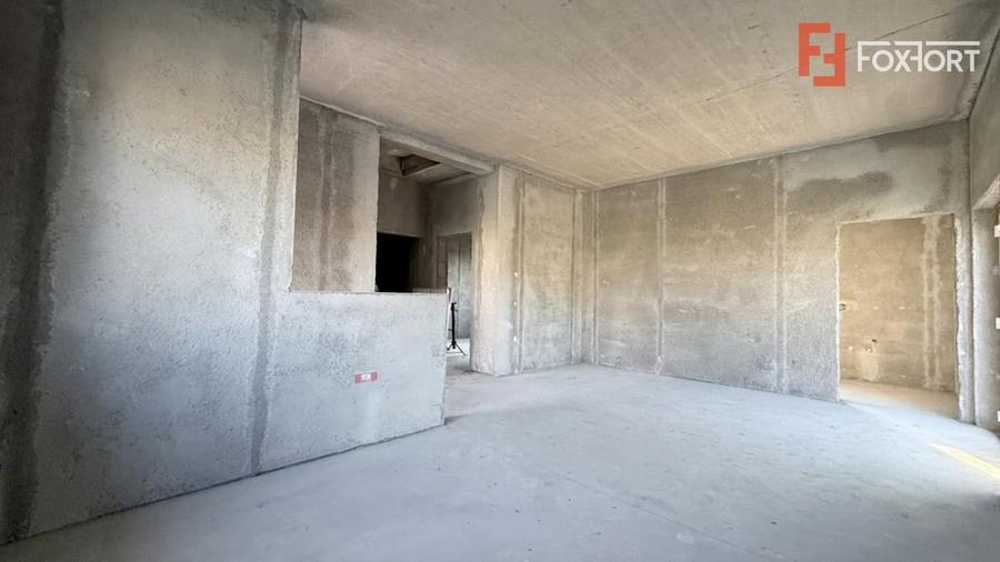 Duplex cu 3 camere cu Teren 380 Mp în Moșnița Nouă
