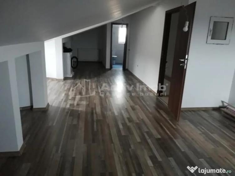 Casă cu 4 camere cu Teren 200 Mp în Rahova