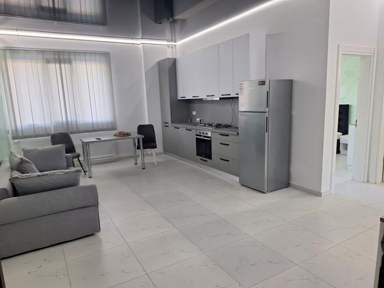 Apartament cu 2 camere decomandat, mobilat în Mamaia-Sat