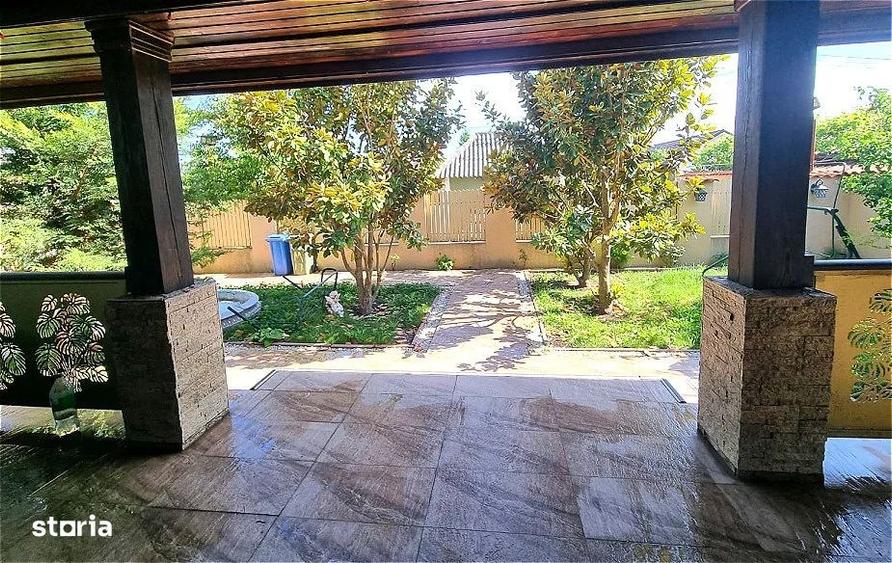 Casă cu 4 camere cu Canalizare în Valu lui Traian
