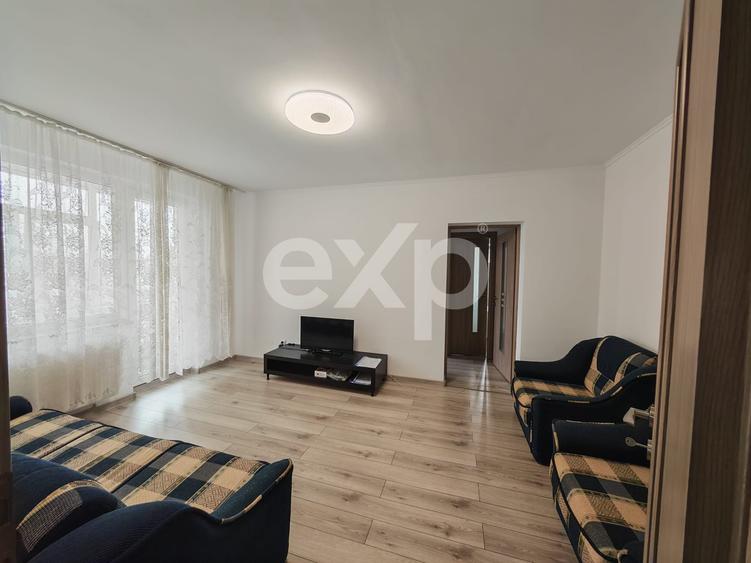 Apartament cu 2 camere semidecomandat în Calea București