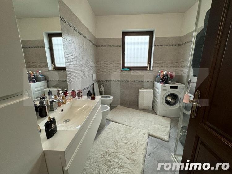 Casă cu 5 camere cu Teren 1000 Mp în Marginea