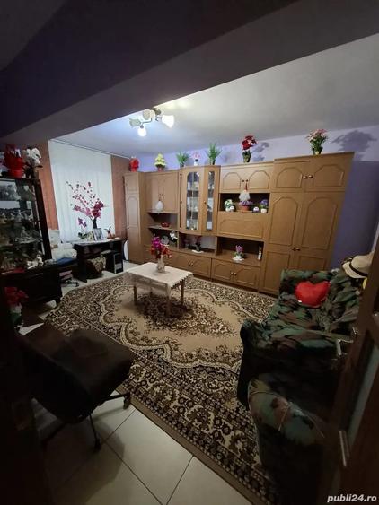 Apartament cu 2 camere decomandat în Caracal
