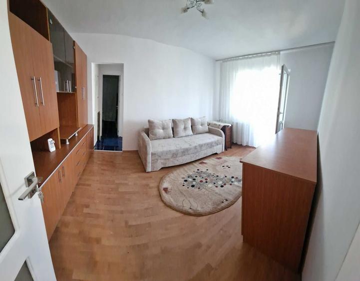 Inchiriez apartament cu 2 camera zona Rogerius - 4