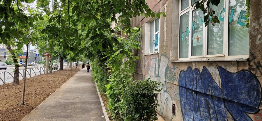 Apartament cu 3 camere în Drumul Taberei