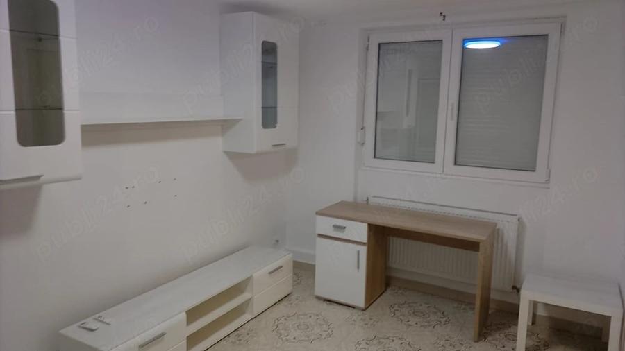 Apartament cu 2 camere nedecomandat în Central