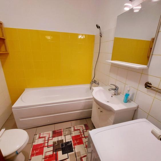 Apartament cu 2 camere decomandat în Giulești