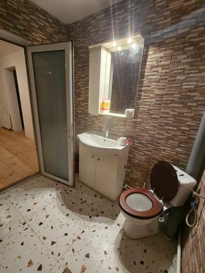Casă cu 6 camere cu Teren 280 Mp în Pantelimon